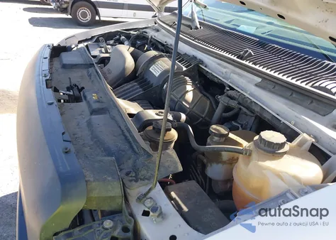 2013 Ford E-150 Commercial z USA, uszkodzony, nr VIN 1FTNE1EW2DDA61844